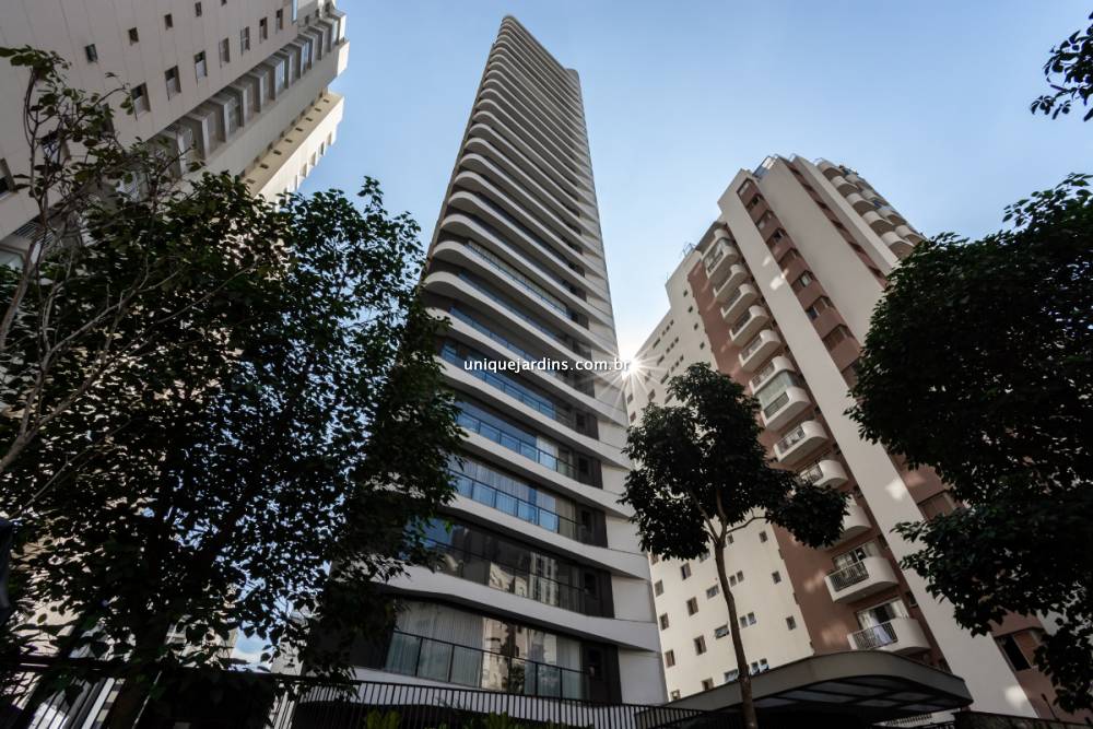 Apartamento à venda na Rua Doutor Fadlo HaidarVila Olímpia - 999-apartamento-vila-olimpia-sao-paulo-082358-17.jpg