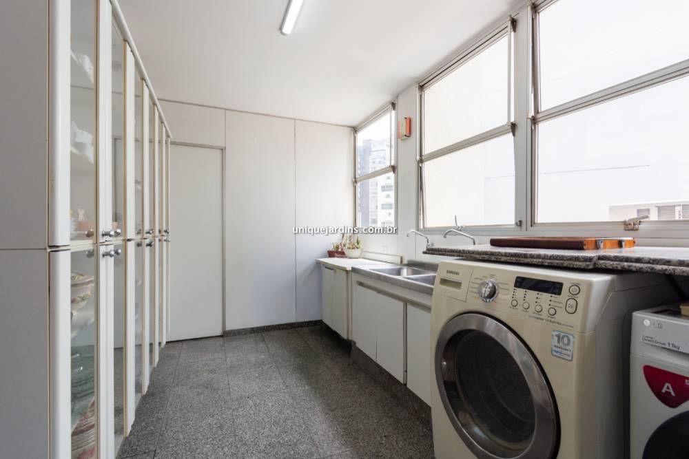 Apartamento à venda na Alameda Ministro Rocha AzevedoJardim América - 999-apartamento-jardim-america-sao-paulo-132054-0.jpg