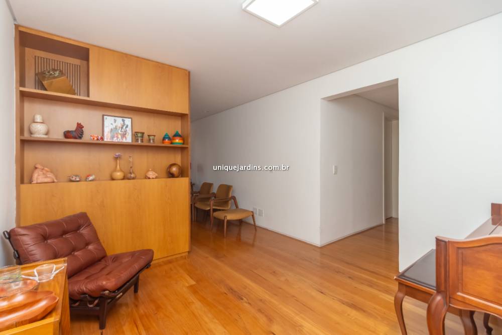 Apartamento à venda na Rua Jesuíno ArrudaItaim Bibi - 999-apartamento-itaim-bibi-sao-paulo-133434-4.jpg
