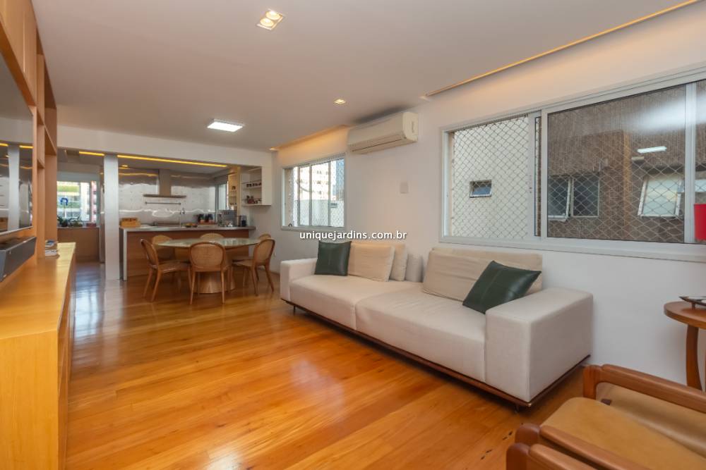 Apartamento à venda na Rua Jesuíno ArrudaItaim Bibi - apartamento-itaim-bibi-sao-paulo-133323-1.jpg