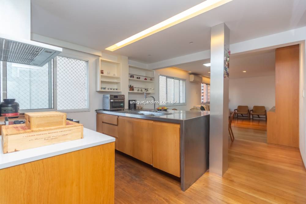 Apartamento à venda na Rua Jesuíno ArrudaItaim Bibi - apartamento-itaim-bibi-sao-paulo-133324-10.jpg