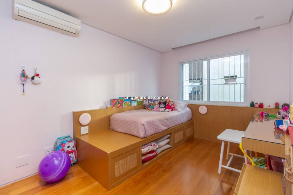 Apartamento à venda na Rua Jesuíno ArrudaItaim Bibi - apartamento-itaim-bibi-sao-paulo-133324-11.jpg