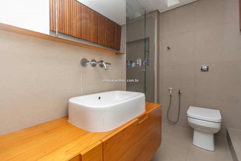 Apartamento à venda na Rua Jesuíno ArrudaItaim Bibi - apartamento-itaim-bibi-sao-paulo-133324-14.jpg