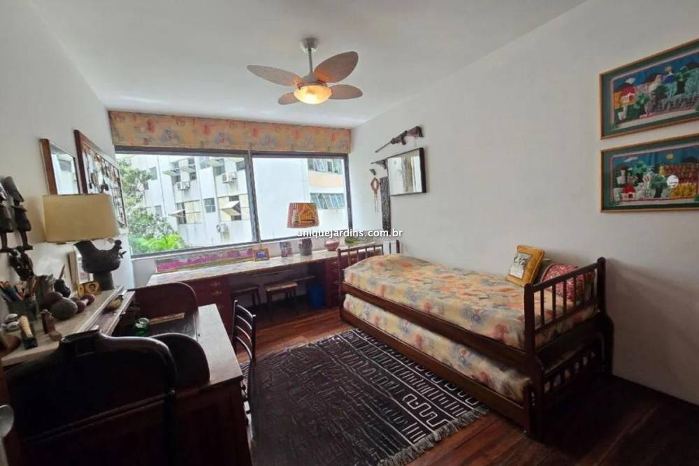 Apartamento à venda na Alameda LorenaJardim América - 999-apartamento-jardim-paulista-sao-paulo-101918-3.jpg