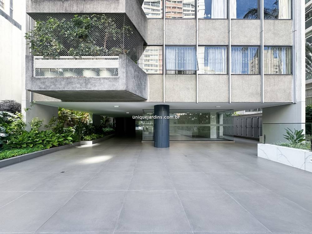 Apartamento à venda na Alameda LorenaJardim América - 999-apartamento-jardim-paulista-sao-paulo-101947-1.jpg