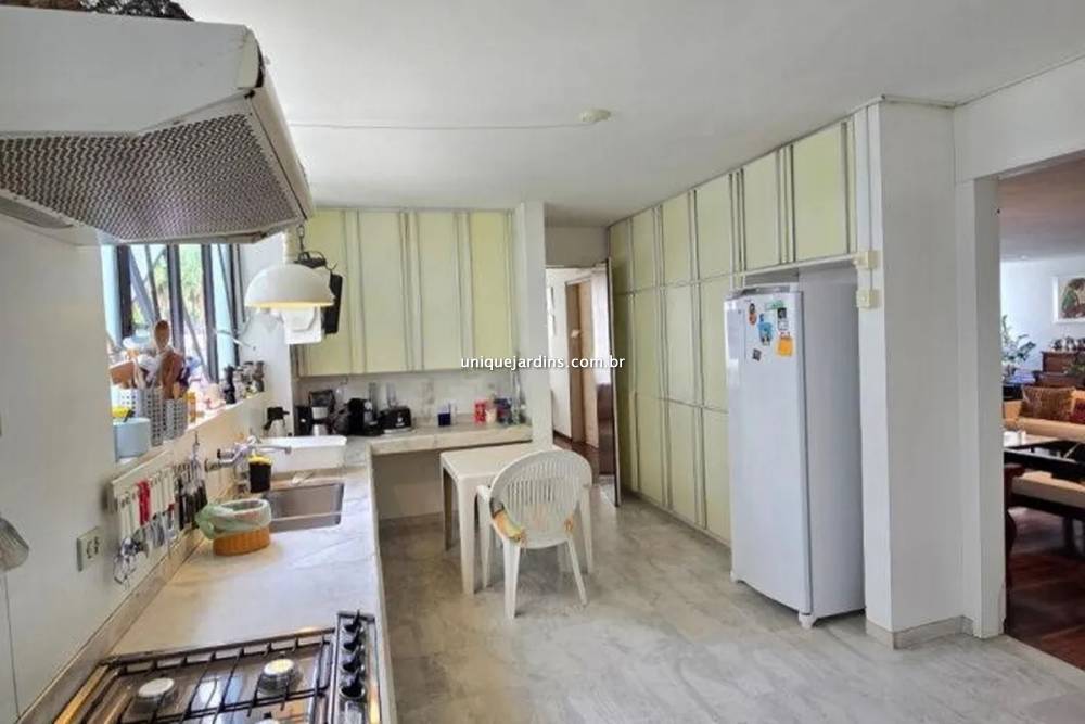 Apartamento à venda na Alameda LorenaJardim América - apartamento-jardim-paulista-sao-paulo-101627-14.jpg