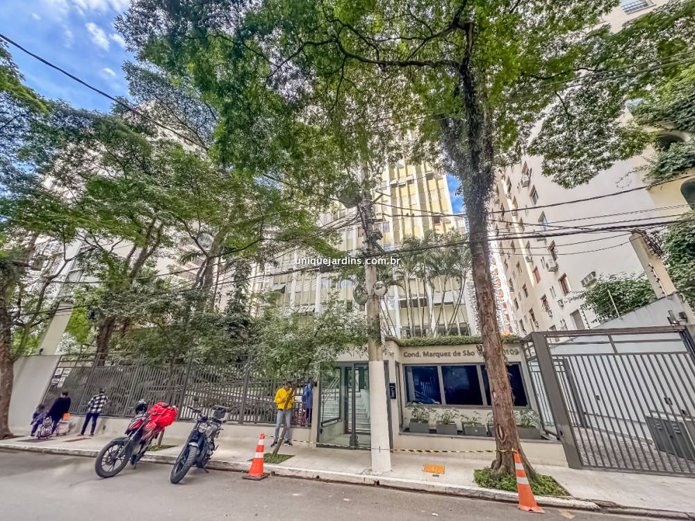 Apartamento à venda na Rua Antônio FelícioItaim Bibi - 999-apartamento-itaim-bibi-sao-paulo-110901-16.jpg