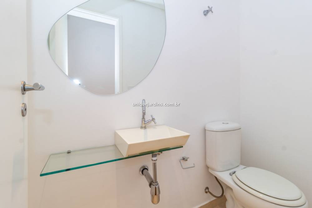 Apartamento à venda na Rua Pedroso AlvarengaItaim Bibi - apartamento-itaim-bibi-sao-paulo-092138-2.jpg