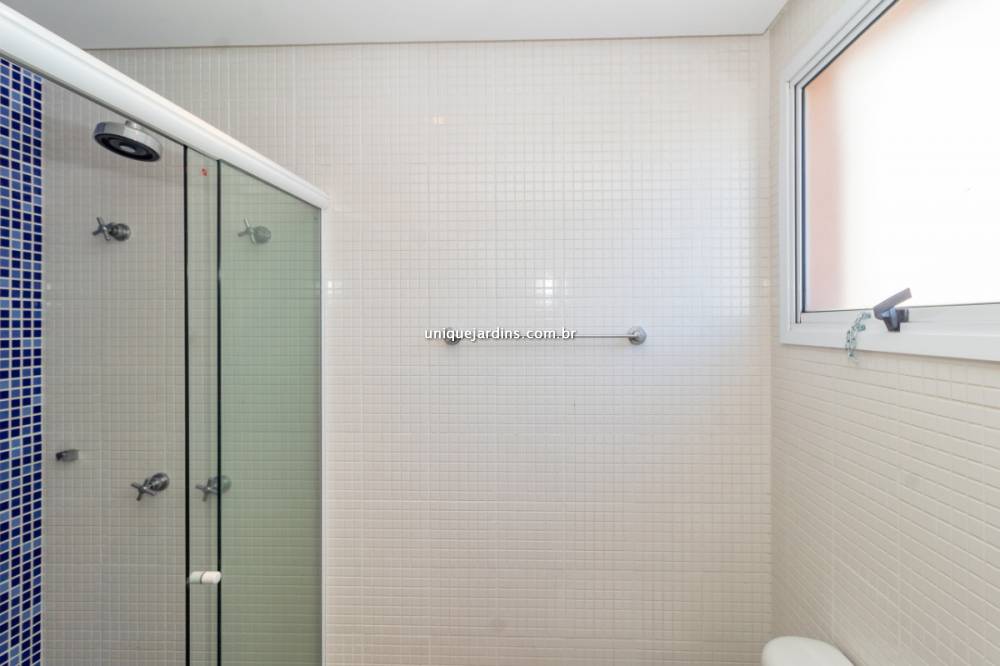 Apartamento à venda na Rua Pedroso AlvarengaItaim Bibi - apartamento-itaim-bibi-sao-paulo-092138-6.jpg