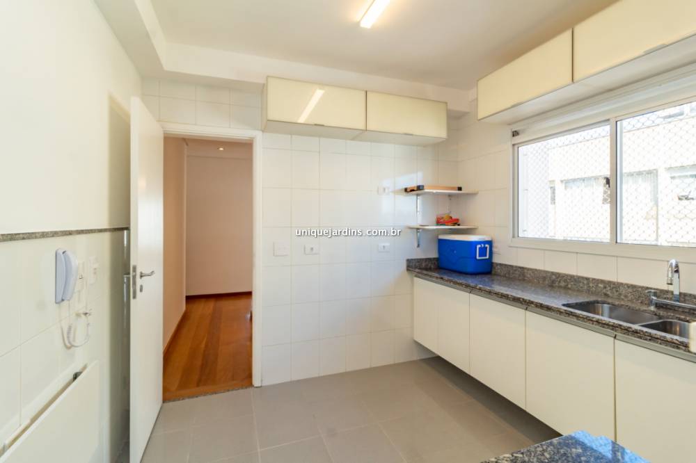 Apartamento à venda na Rua Pedroso AlvarengaItaim Bibi - apartamento-itaim-bibi-sao-paulo-092139-16.jpg
