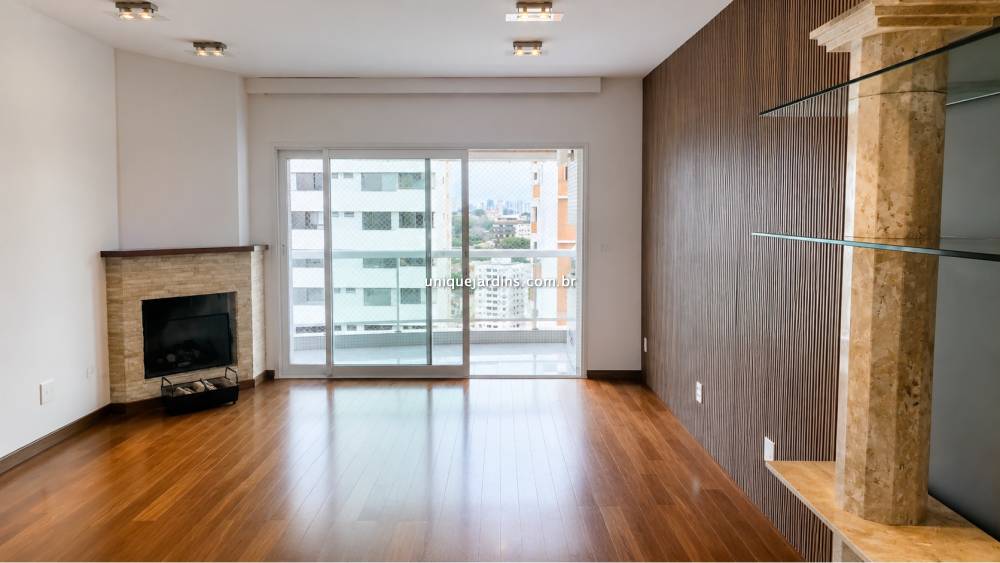 Apartamento para alugar na Rua JúpiterAclimação - 999-apartamento-aclimacao-sao-paulo-102333-0.jpg