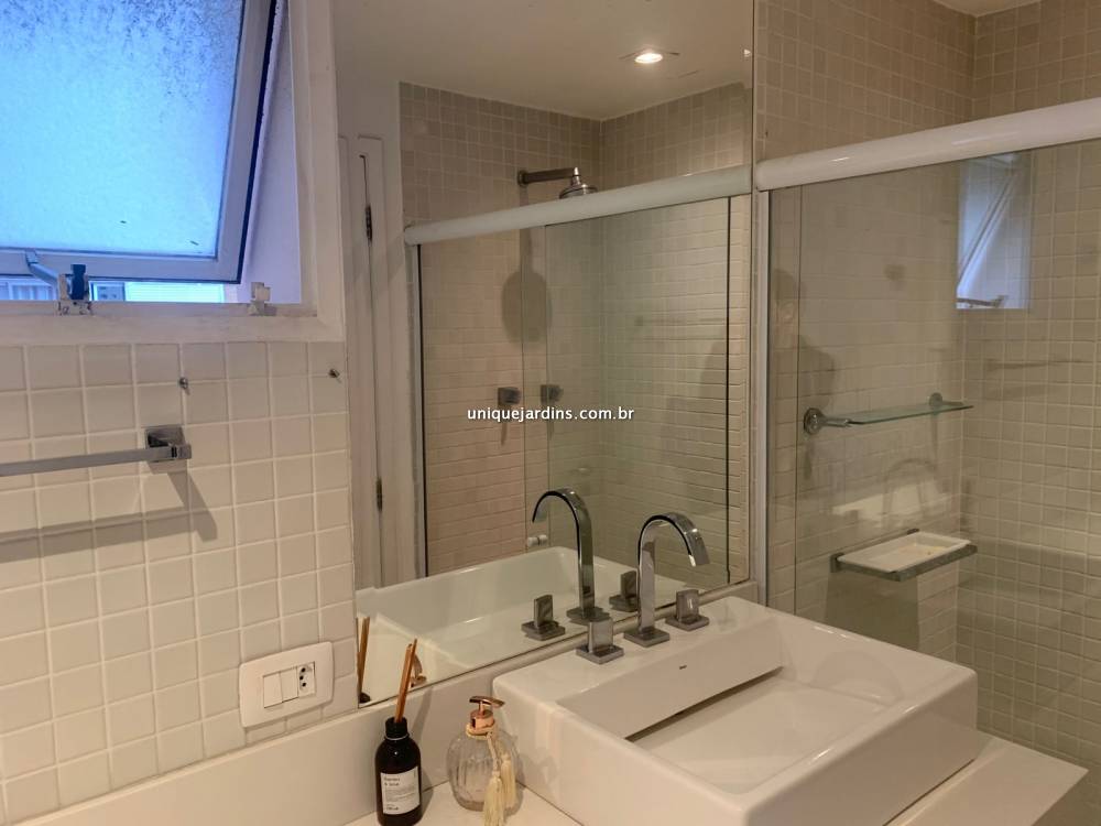 Apartamento para alugar na Rua Visconde da LuzVila Olímpia - 999-apartamento-vila-olimpia-sao-paulo-194835-2.jpg