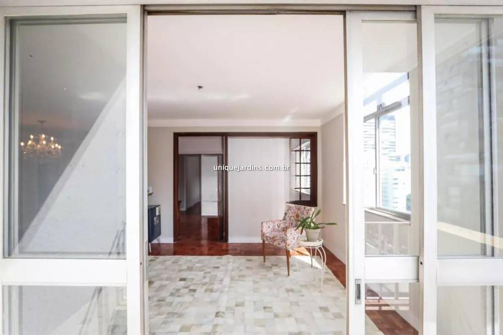 Apartamento para alugar na Alameda LorenaJardim América - 999-apartamento-jardim-paulista-sao-paulo-100705-0.jpg