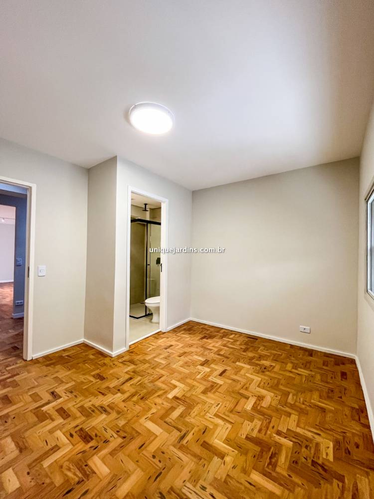 Apartamento à venda na Rua JapãoItaim Bibi - 999-apartamento-itaim-bibi-sao-paulo-121158-3.jpg