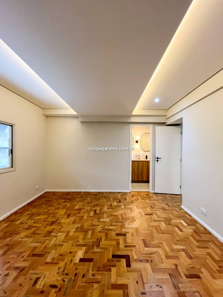 Apartamento à venda na Rua JapãoItaim Bibi - 999-apartamento-itaim-bibi-sao-paulo-121159-8.jpg