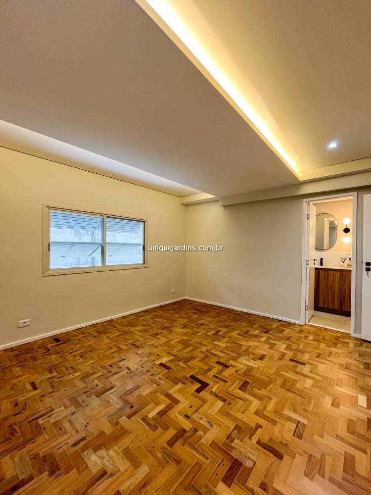 Apartamento à venda na Rua JapãoItaim Bibi - 999-apartamento-itaim-bibi-sao-paulo-121159-9.jpg