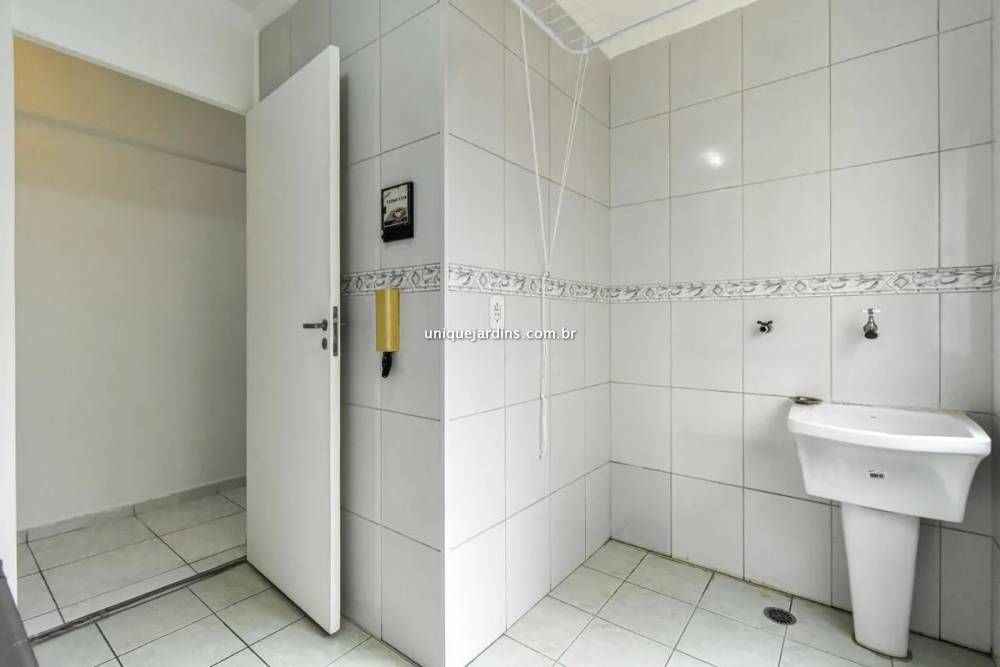 Apartamento à venda na Rua Doutor Penaforte MendesBela Vista - 999-apartamento-bela-vista-sao-paulo-091825-0.jpg