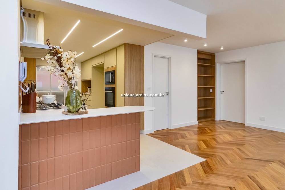 Apartamento à venda na Rua Pedroso AlvarengaItaim Bibi - 999-apartamento-itaim-bibi-sao-paulo-084256-3.jpg