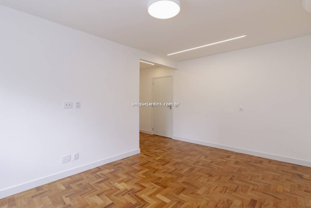 Apartamento à venda na Rua Pedroso AlvarengaItaim Bibi - apartamento-itaim-bibi-sao-paulo-084132-14.jpg