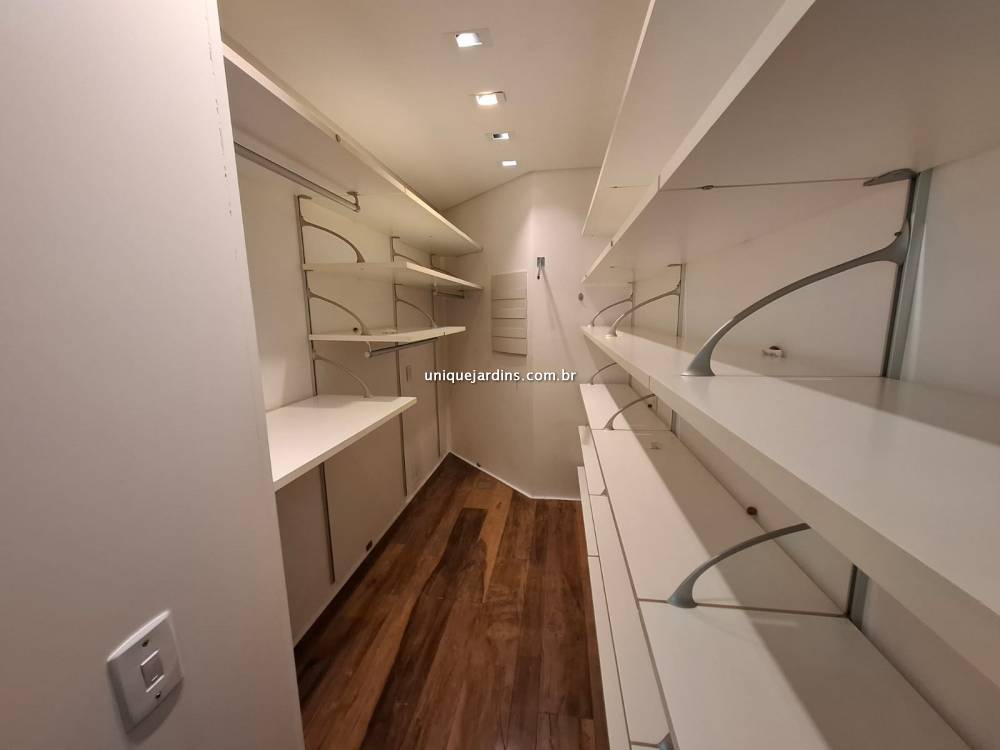 Cobertura Duplex à venda na Alameda dos JurupisMoema - 999-apartamento-moema-sao-paulo-120203-0.jpg