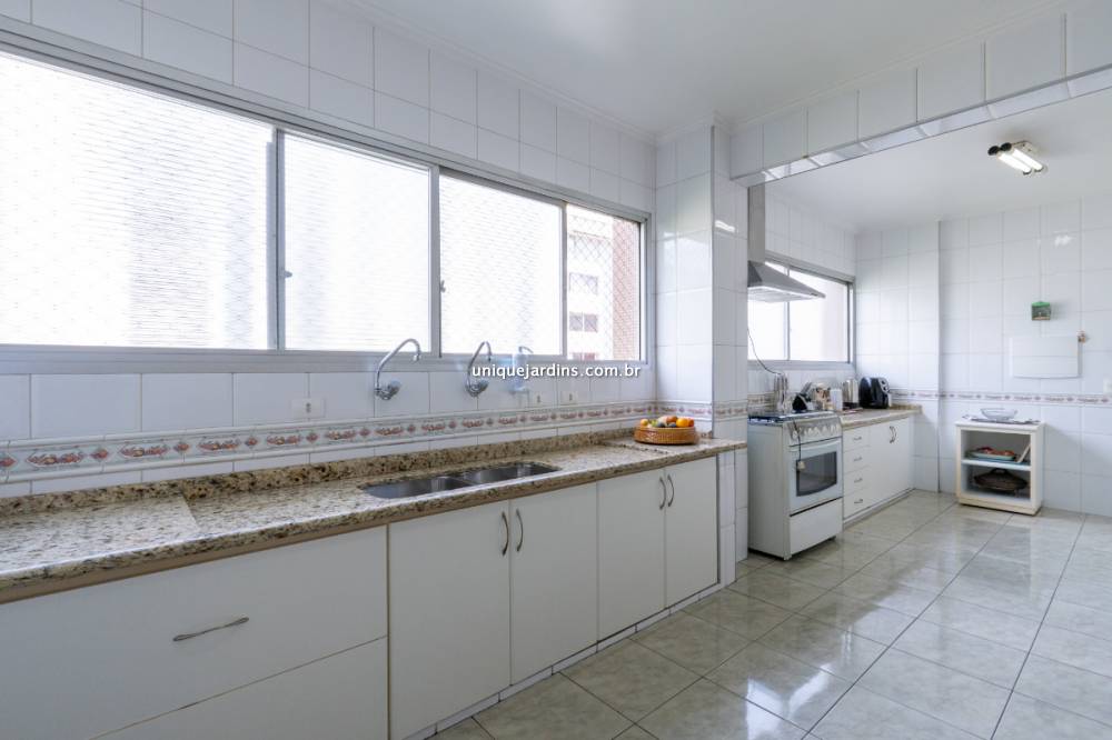 Apartamento à venda na Rua Oscar FreirePinheiros - 999-apartamento-pinheiros-sao-paulo-093456-14.jpg