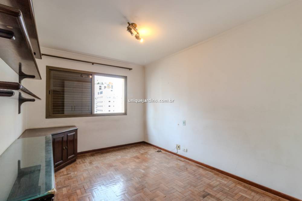 Apartamento à venda na Rua EdsonCampo Belo - 999-apartamento-campo-belo-sao-paulo-095742-5.jpg
