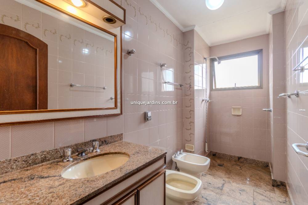 Apartamento à venda na Rua EdsonCampo Belo - 999-apartamento-campo-belo-sao-paulo-095743-7.jpg