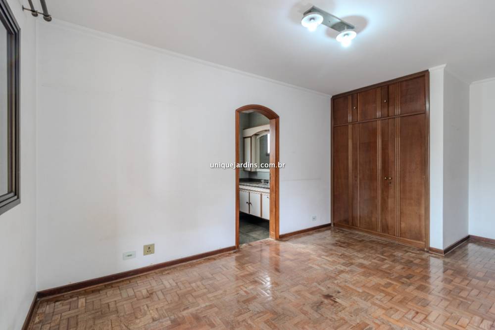 Apartamento à venda na Rua EdsonCampo Belo - 999-apartamento-campo-belo-sao-paulo-095744-19.jpg