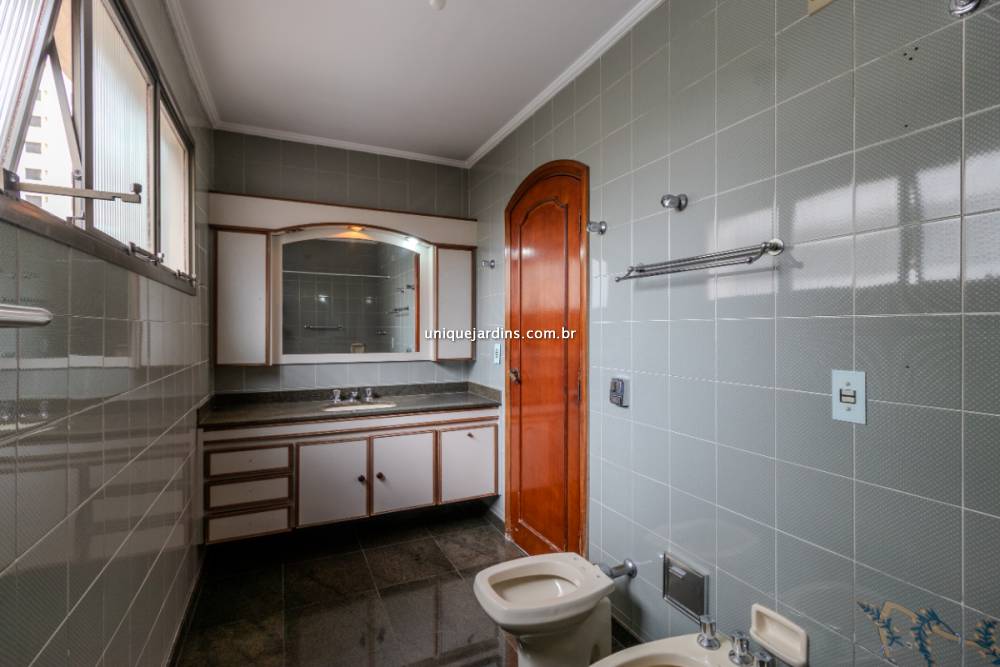 Apartamento à venda na Rua EdsonCampo Belo - 999-apartamento-campo-belo-sao-paulo-095751-0.jpg