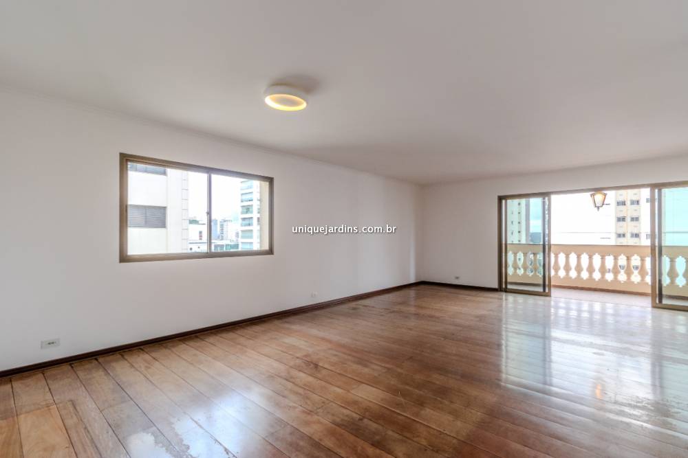 Apartamento à venda na Rua EdsonCampo Belo - apartamento-campo-belo-sao-paulo-095720-2.jpg
