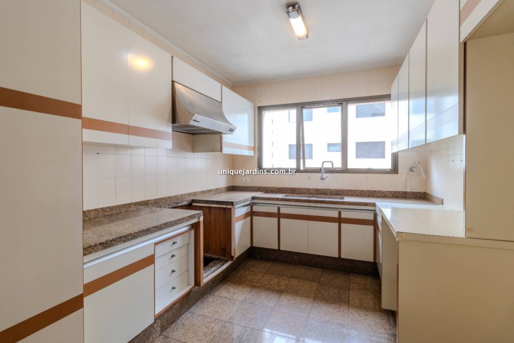Apartamento à venda na Rua EdsonCampo Belo - apartamento-campo-belo-sao-paulo-095721-12.jpg