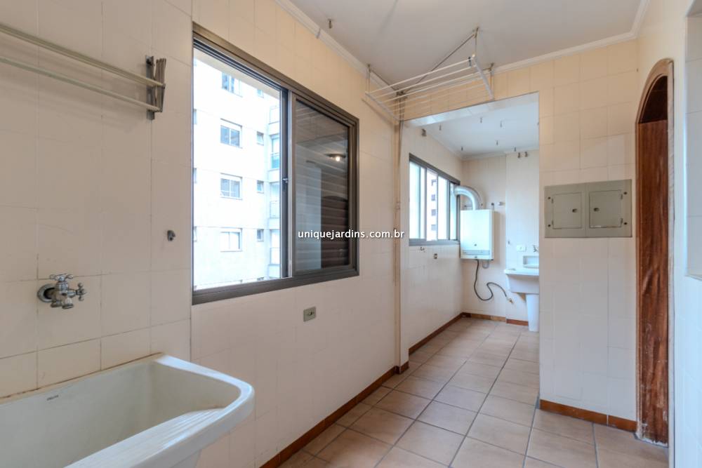 Apartamento à venda na Rua EdsonCampo Belo - apartamento-campo-belo-sao-paulo-095722-17.jpg