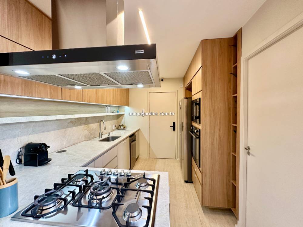 Apartamento à venda na Rua Pedroso AlvarengaItaim Bibi - 999-apartamento-itaim-bibi-sao-paulo-142100-1.jpg