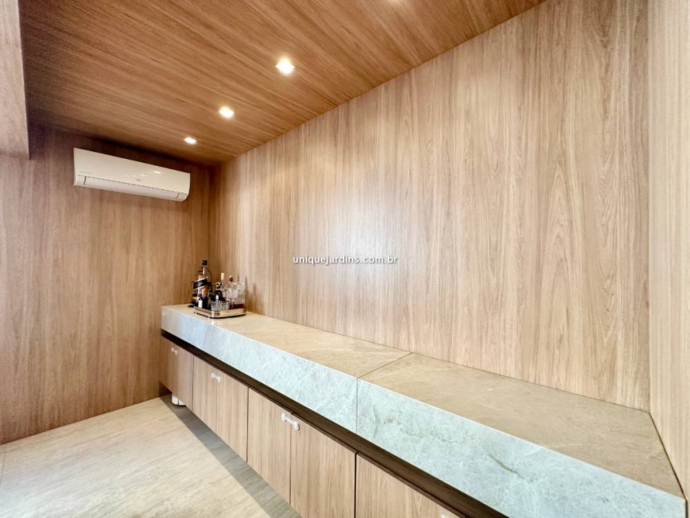 Apartamento à venda na Rua Pedroso AlvarengaItaim Bibi - 999-apartamento-itaim-bibi-sao-paulo-142102-14.jpg