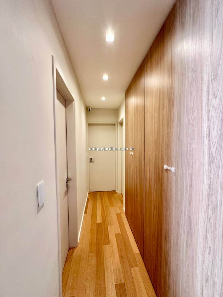 Apartamento à venda na Rua Pedroso AlvarengaItaim Bibi - 999-apartamento-itaim-bibi-sao-paulo-142102-15.jpg