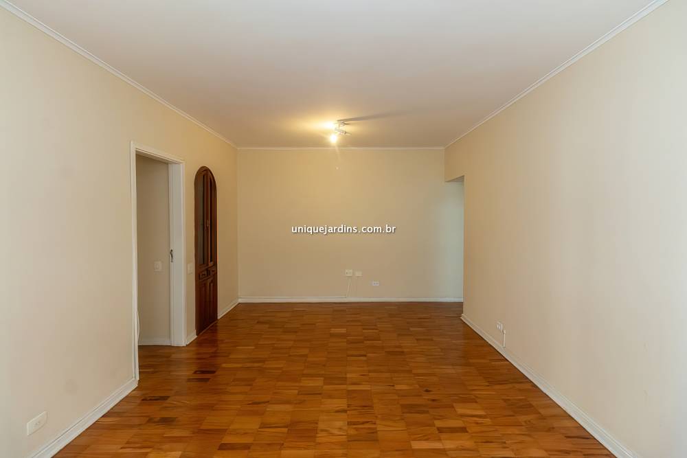 Apartamento para alugar na Rua Jesuíno ArrudaItaim Bibi - 999-apartamento-itaim-bibi-sao-paulo-081309-0.jpg