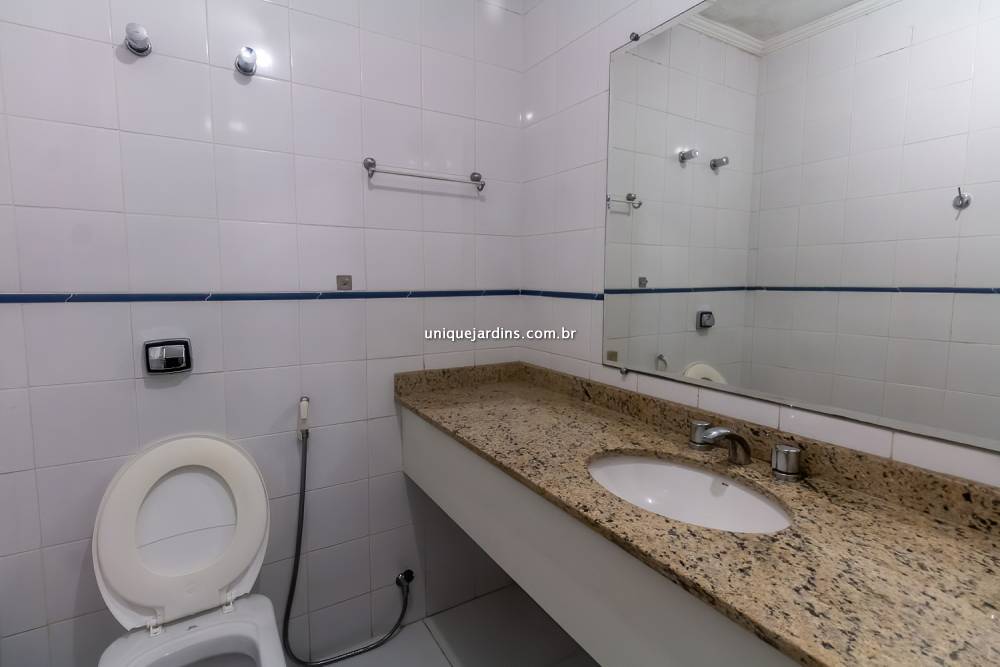 Apartamento para alugar na Rua Jesuíno ArrudaItaim Bibi - 999-apartamento-itaim-bibi-sao-paulo-081310-10.jpg