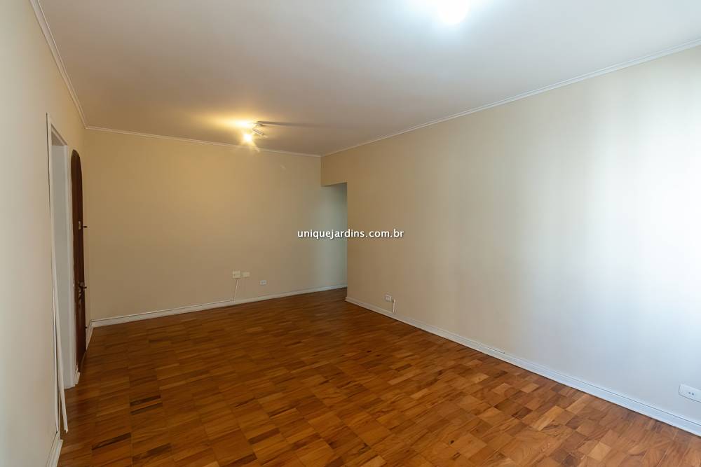 Apartamento para alugar na Rua Jesuíno ArrudaItaim Bibi - 999-apartamento-itaim-bibi-sao-paulo-081310-5.jpg
