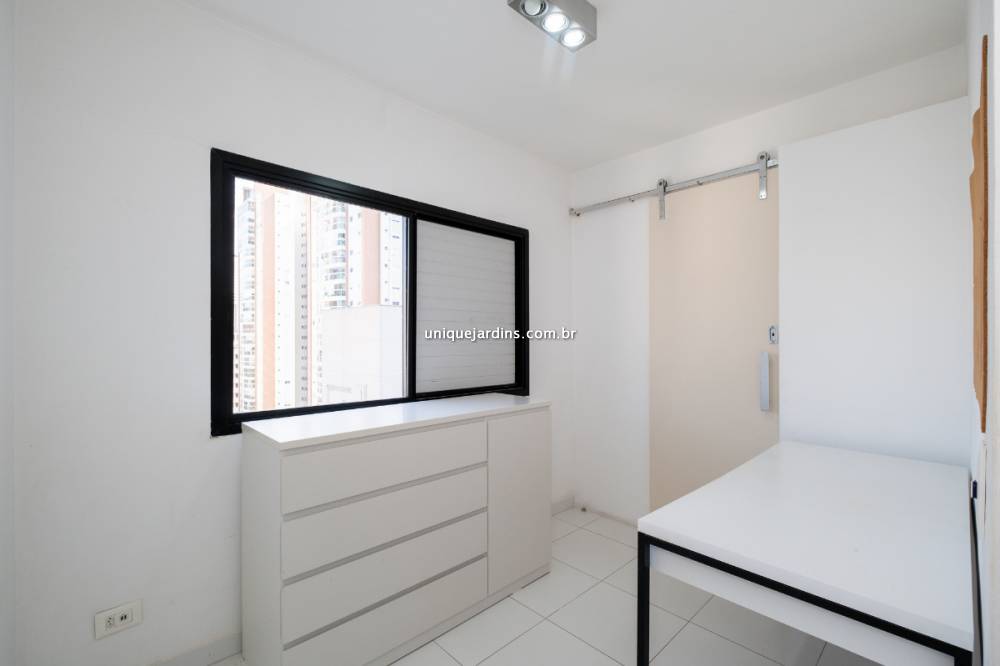 Apartamento à venda na Rua do RocioVila Olímpia - 999-apartamento-vila-olimpia-sao-paulo-142923-1.jpg