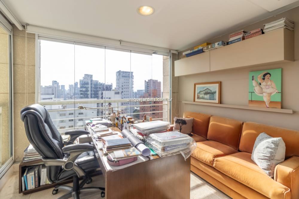 Apartamento à venda na Alameda dos AicásMoema - 999-apartamento-moema-sao-paulo-142635-1.jpg