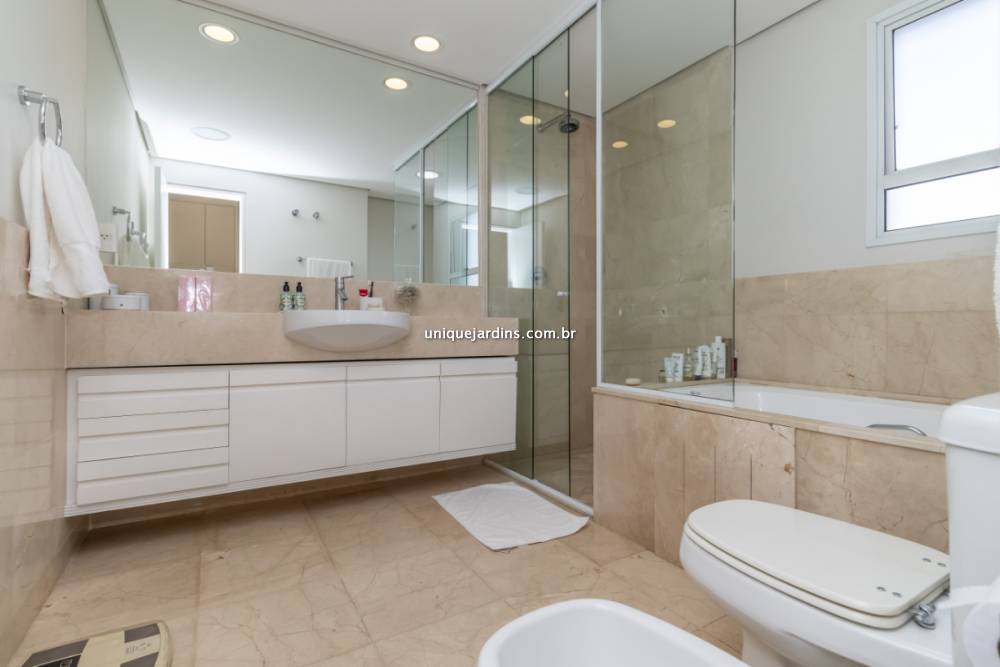 Apartamento à venda na Alameda dos AicásMoema - 999-apartamento-moema-sao-paulo-142636-6.jpg