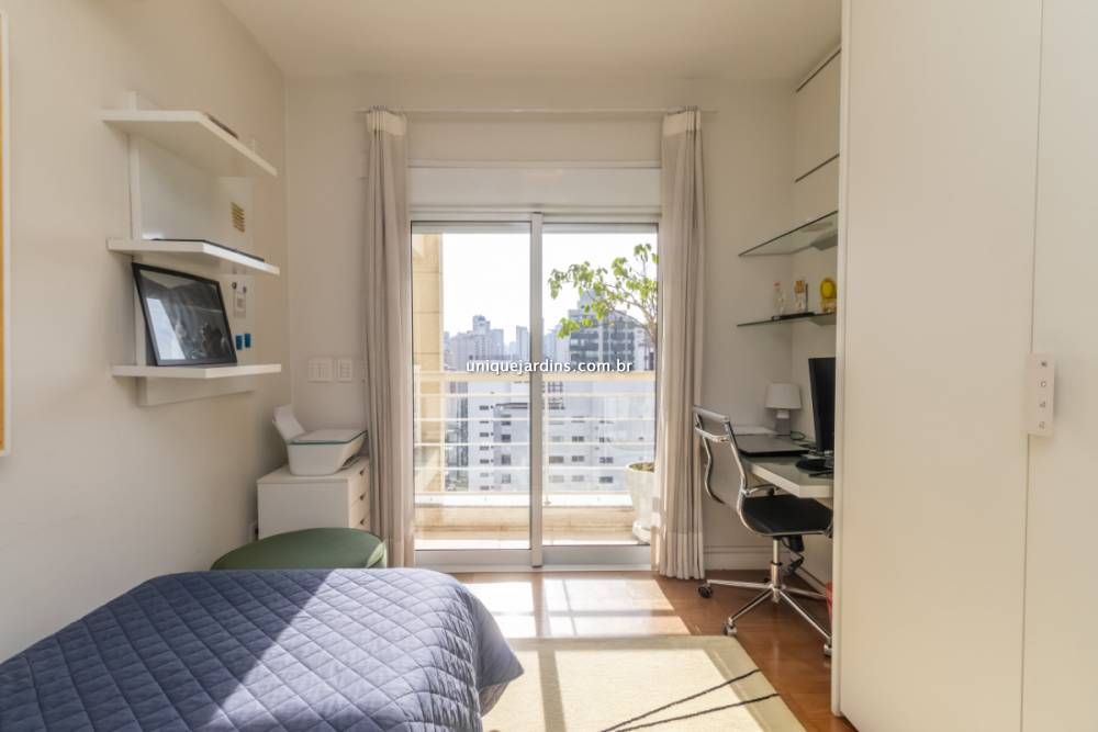 Apartamento à venda na Alameda dos AicásMoema - 999-apartamento-moema-sao-paulo-142636-9.jpg