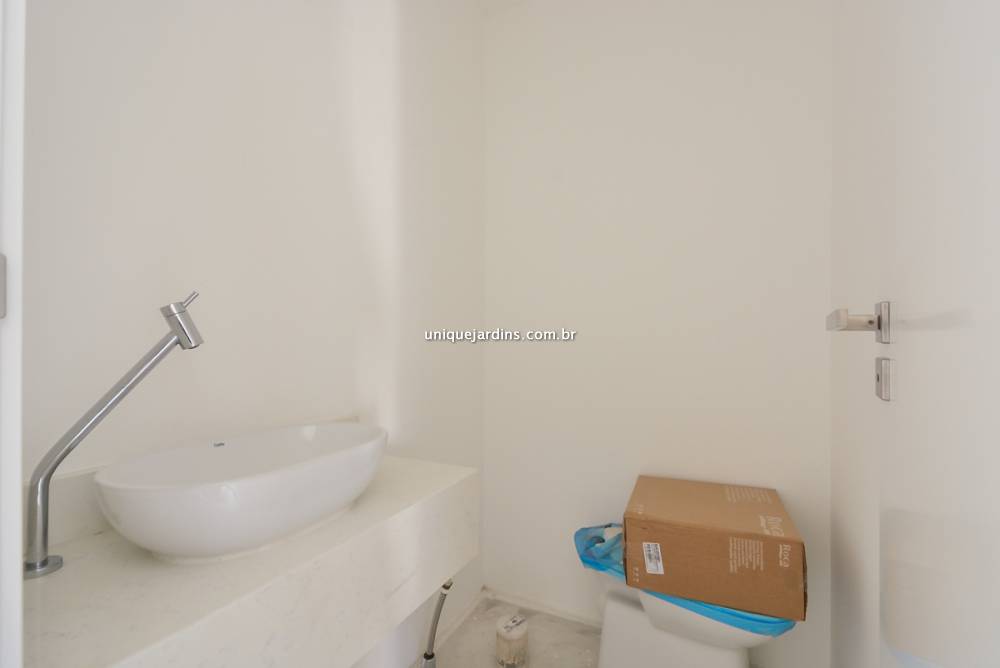 Apartamento à venda na Rua PintassilgoMoema - 999-apartamento-moema-sao-paulo-133113-9.jpg