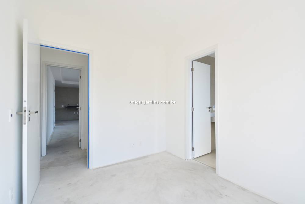 Apartamento à venda na Rua PintassilgoMoema - 999-apartamento-moema-sao-paulo-133115-19.jpg