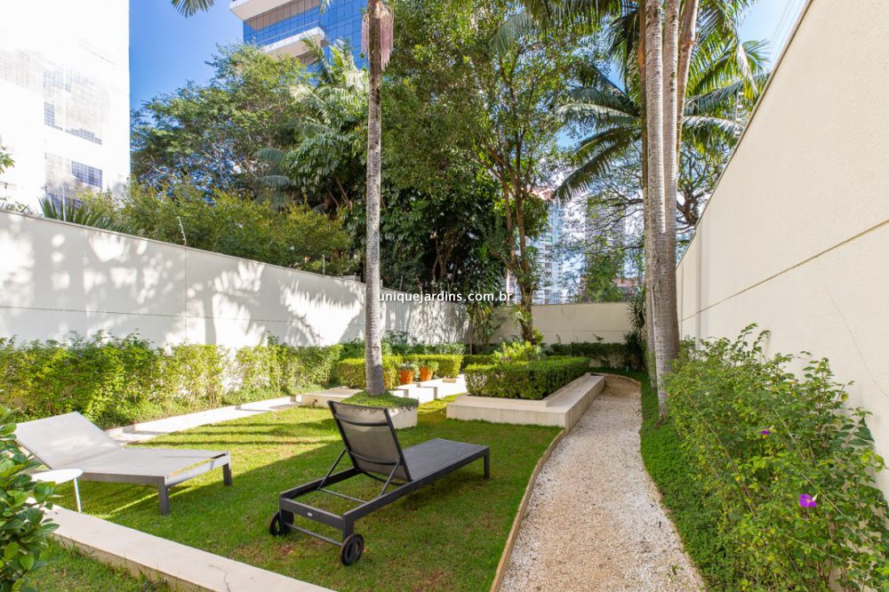 Apartamento para alugar na Rua Silva CorreiaVila Nova Conceição - 999-121126-9.jpg