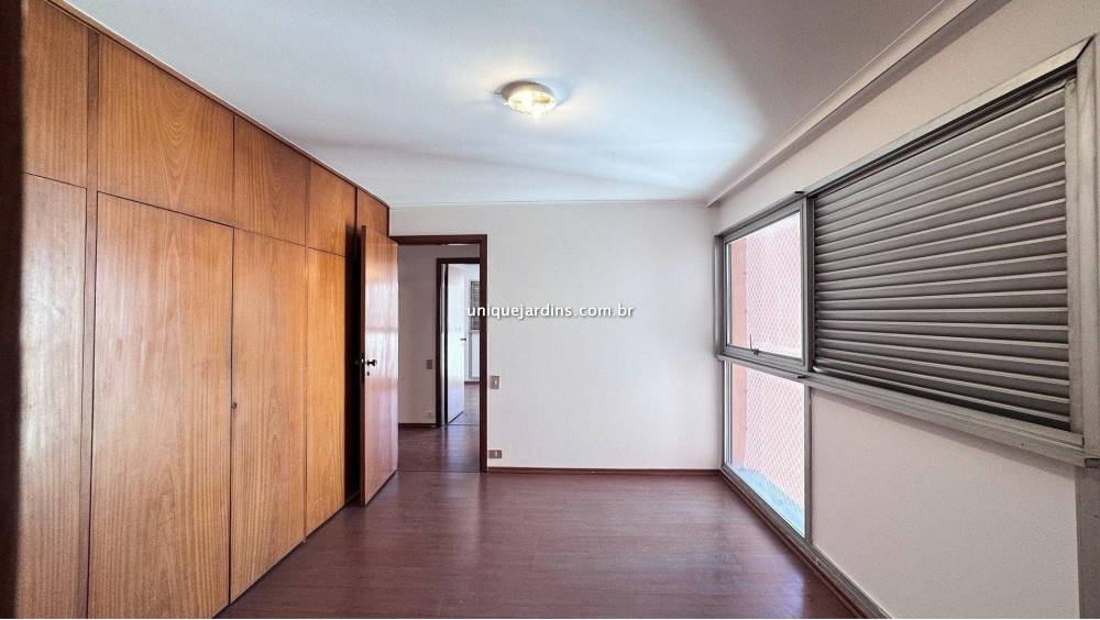 Apartamento à venda na Rua Oscar FreireJardim América - 999-apartamento-jardim-america-sao-paulo-130920-0.jpg
