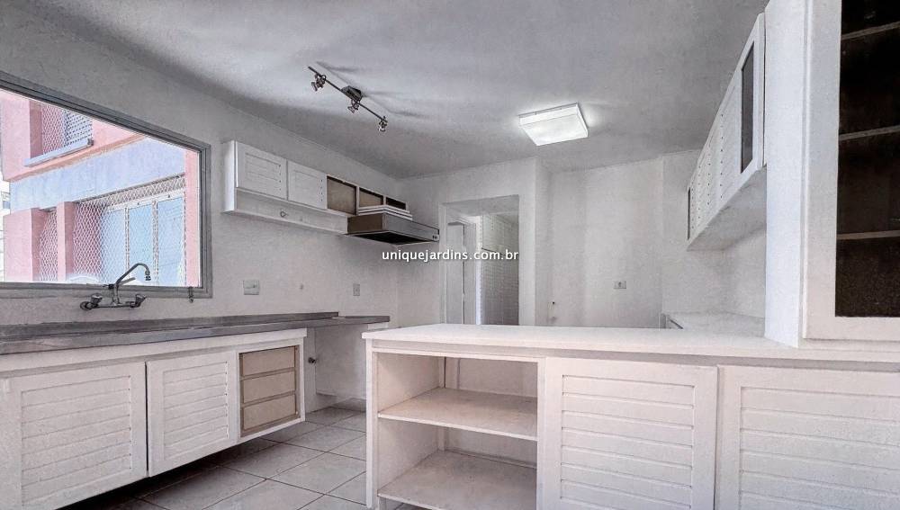 Apartamento à venda na Rua Oscar FreireJardim América - 999-apartamento-jardim-america-sao-paulo-130921-5.jpg