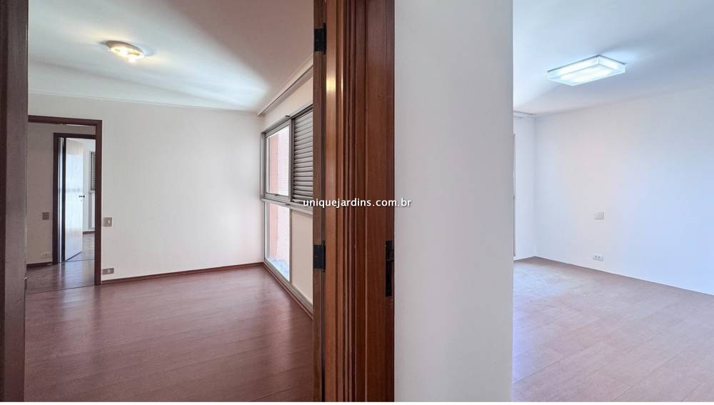 Apartamento à venda na Rua Oscar FreireJardim América - 999-apartamento-jardim-america-sao-paulo-130922-10.jpg