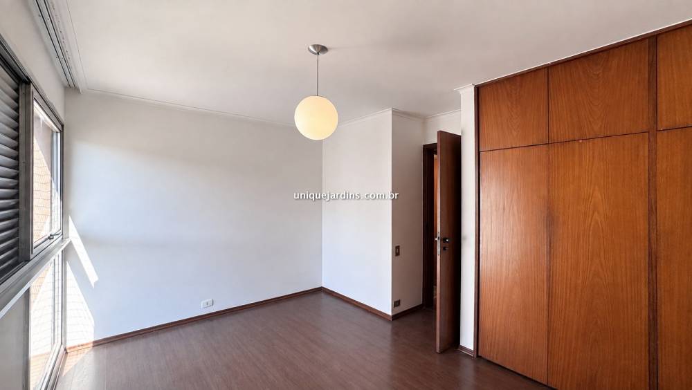 Apartamento à venda na Rua Oscar FreireJardim América - apartamento-jardim-america-sao-paulo-130905-1.jpg