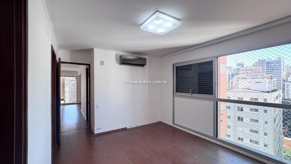 Apartamento à venda na Rua Oscar FreireJardim América - apartamento-jardim-america-sao-paulo-130907-13.jpg